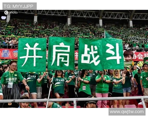 从贫困少年到绿茵巨星他们用足球改写命运的励志故事 从贫困少年到绿茵巨星他们用足球改写命运的励志故事