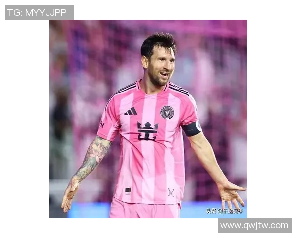 2025年全球足球球星最新排名揭晓 梅西与C罗争霸格局依旧激烈