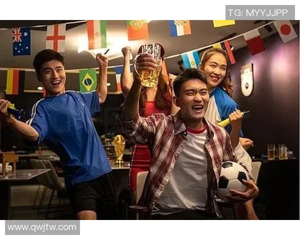 足球球星笑容背后的故事与魅力 揭秘他们场上场下的欢乐瞬间 足球球星笑容背后的故事与魅力 揭秘他们场上场下的欢乐瞬间